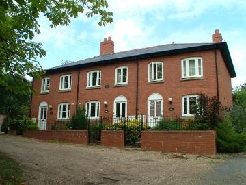 2 bedroom house to rent