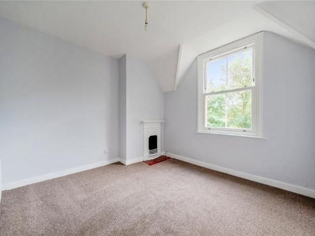 2 bedroom house to rent
