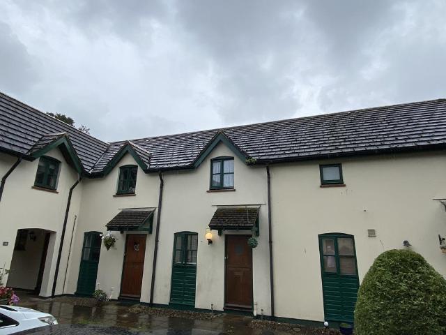 2 bedroom house to rent