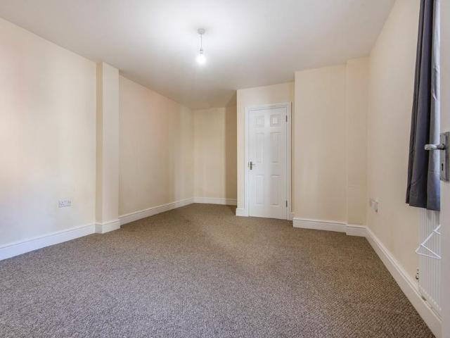 2 bedroom house to rent