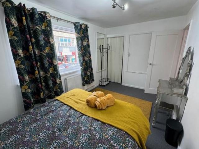 2 bedroom house to rent