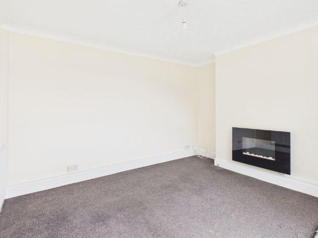 2 bedroom house to rent