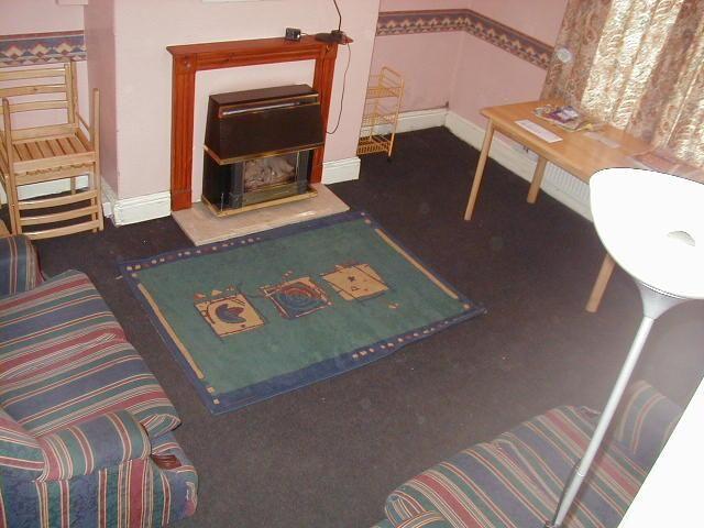 2 bedroom house to rent
