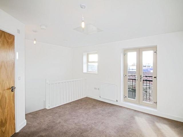 2 bedroom house to rent