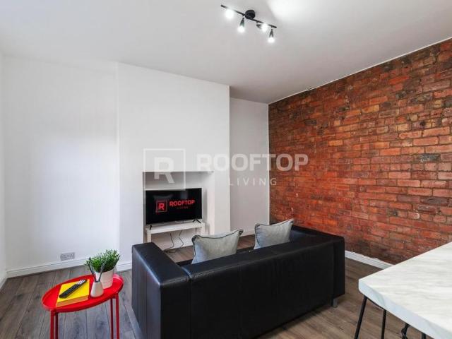2 bedroom house to rent