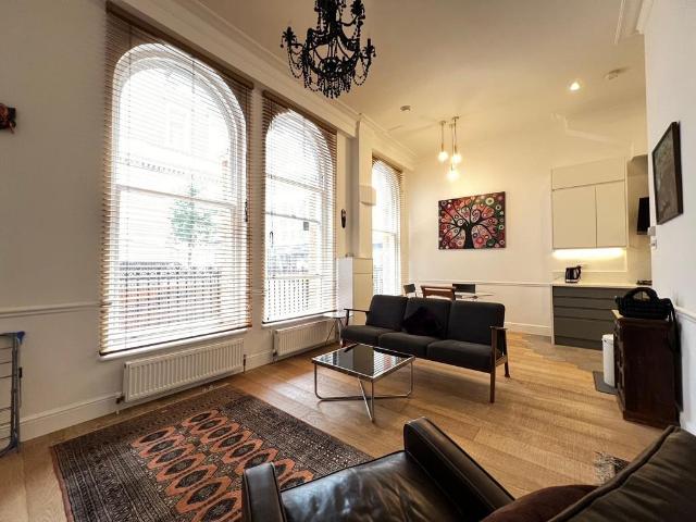 2 bedroom house to rent