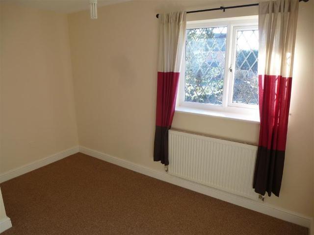 2 bedroom house to rent