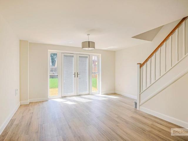 2 bedroom house to rent