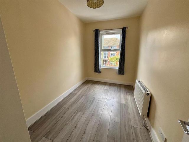 2 bedroom house to rent