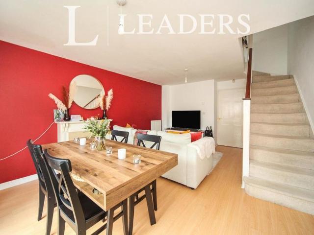 2 bedroom house to rent