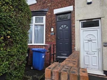 2 bedroom flat to rent
