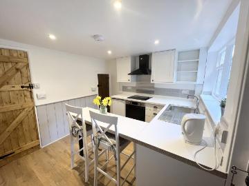 2 bedroom house to rent