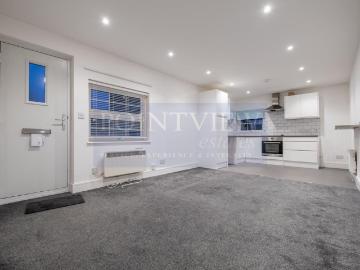 2 bedroom house to rent