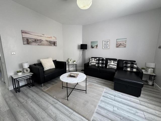 2 bedroom house to rent