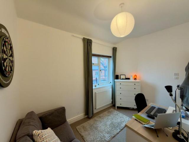 2 bedroom house to rent