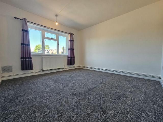 2 bedroom house to rent