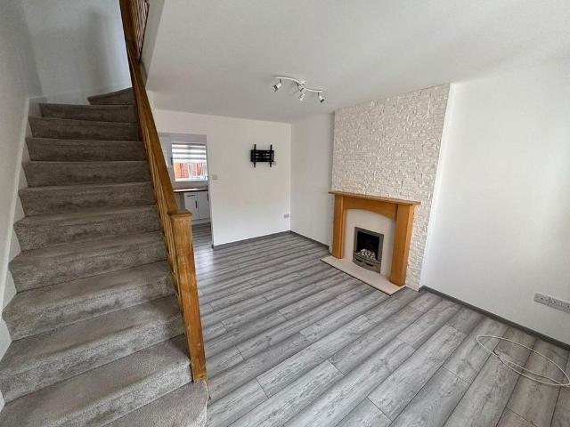 2 bedroom house to rent