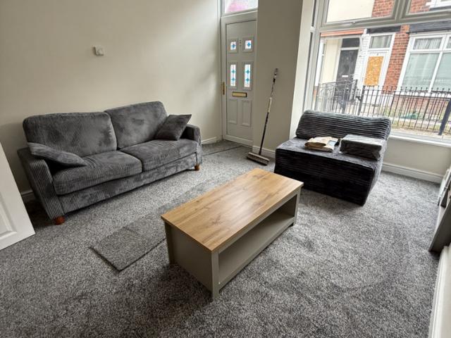 2 bedroom house to rent