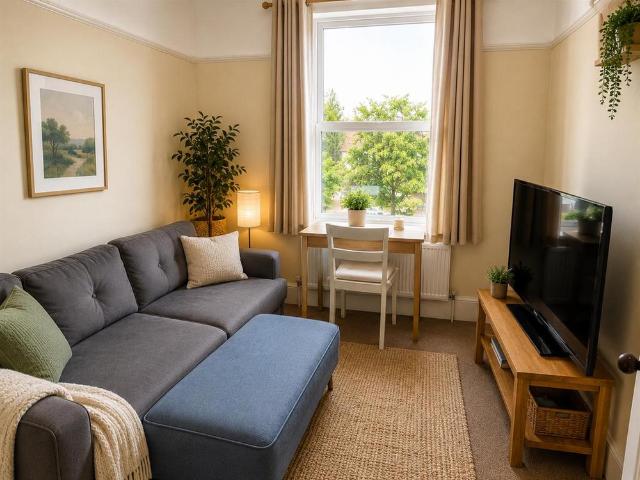 2 bedroom house to rent