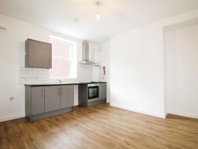 2 bedroom house to rent
