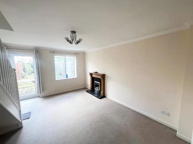 2 bedroom house to rent
