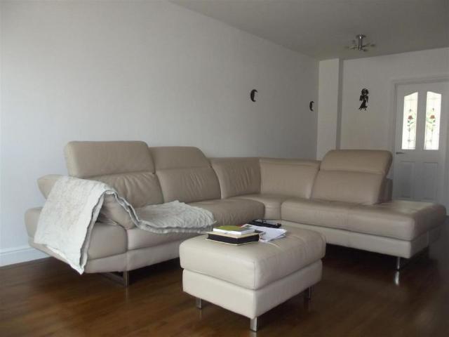 2 bedroom house to rent