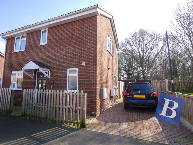 2 bedroom house to rent