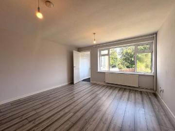 2 bedroom house to rent