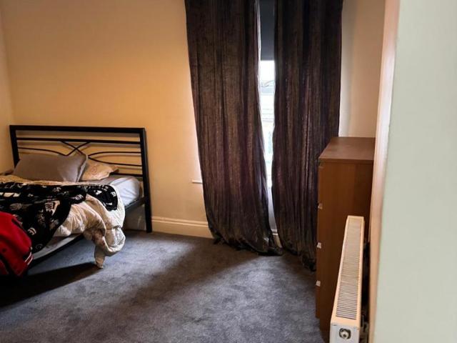 2 bedroom house to rent
