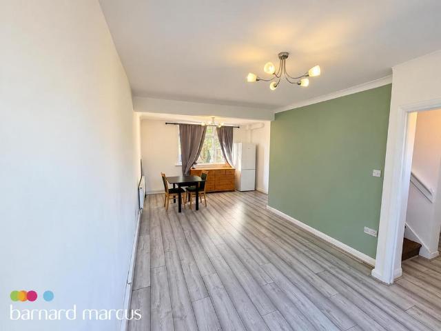 2 bedroom house to rent