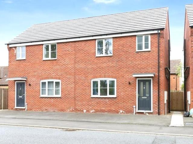 2 bedroom house to rent
