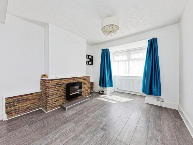 2 bedroom house to rent