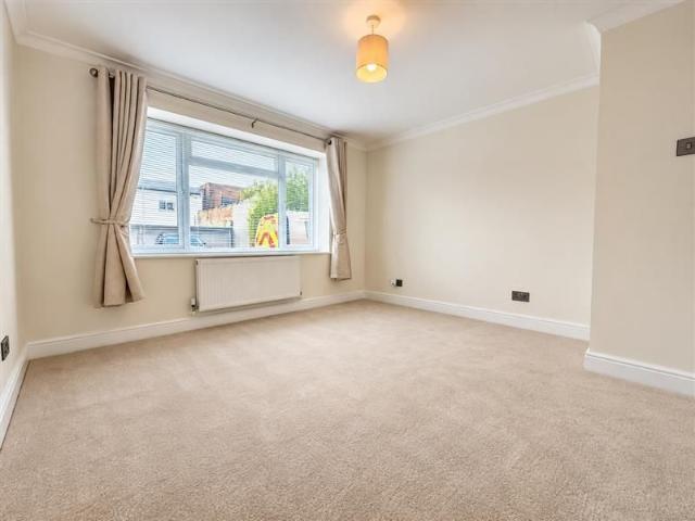 2 bedroom house to rent