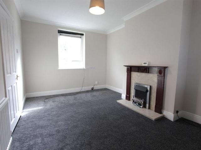 2 bedroom house to rent