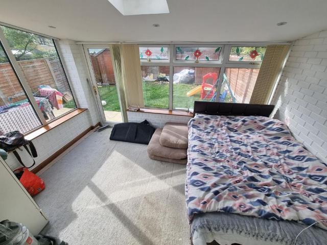 2 bedroom house to rent