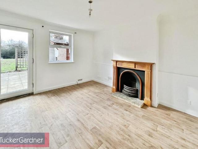 2 bedroom house to rent