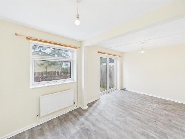 2 bedroom house to rent