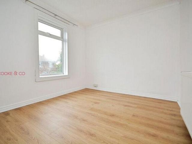 2 bedroom house to rent