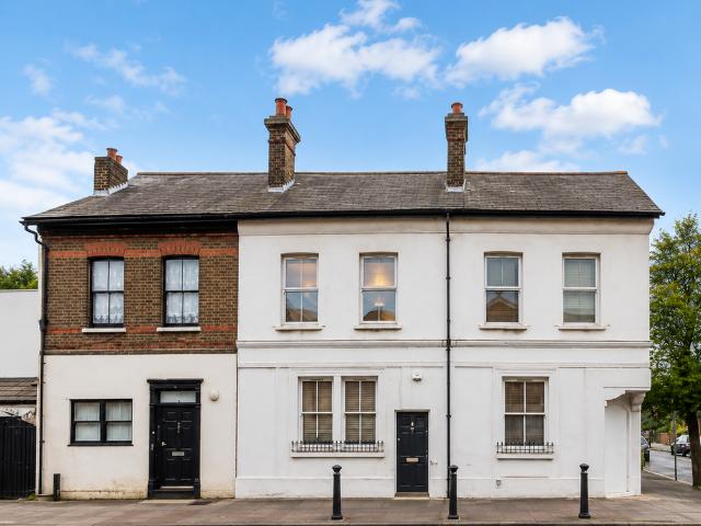 2 bedroom house to rent