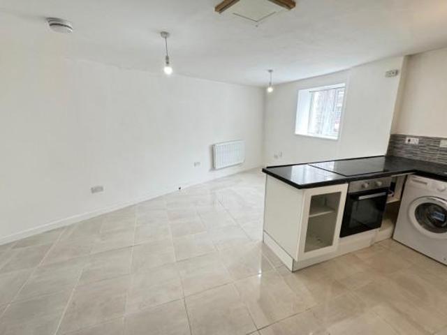 2 bedroom house to rent