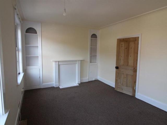 2 bedroom house to rent