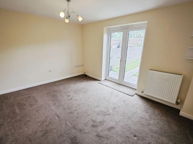 2 bedroom House To Rent