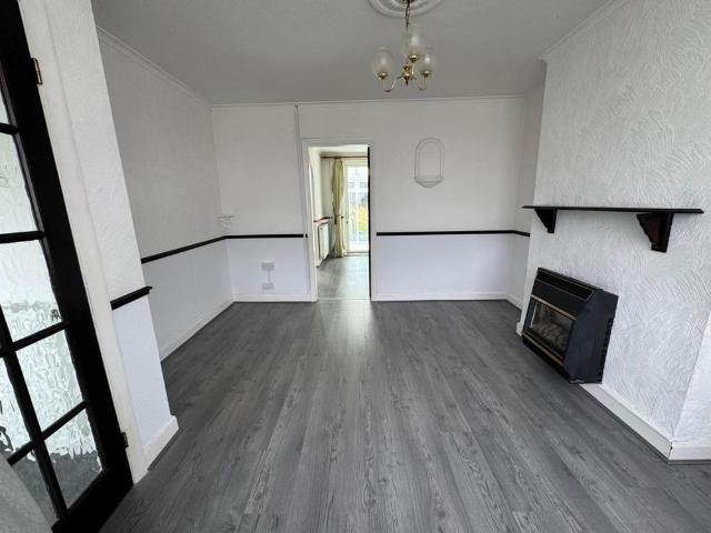 2 bedroom house to rent