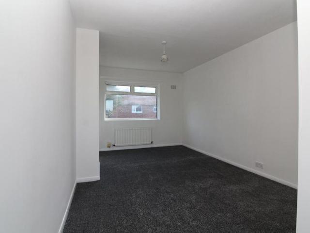 2 bedroom house to rent