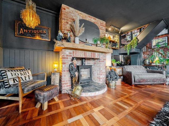 2 bedroom house to rent