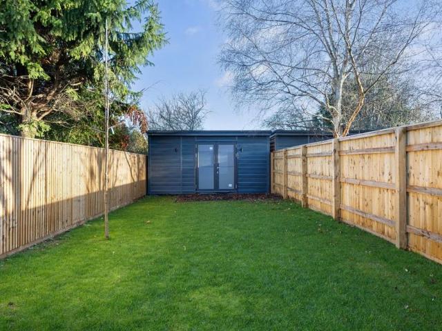 2 bedroom house to rent
