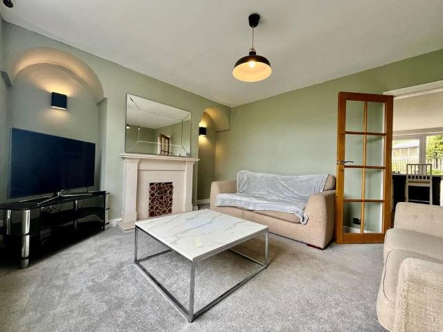 2 bedroom house to rent
