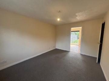 2 bedroom house to rent