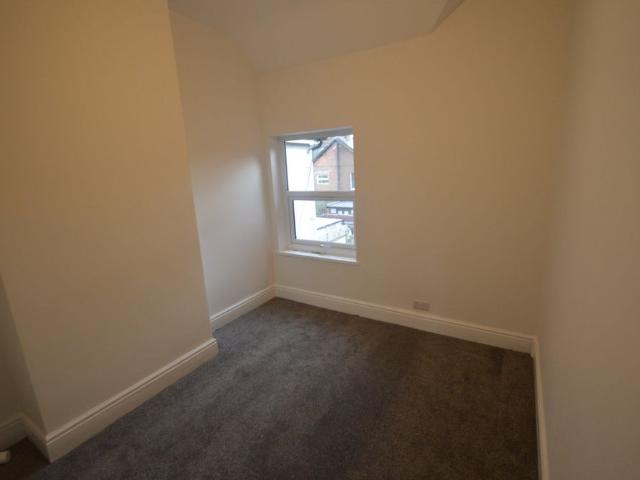 2 bedroom house to rent