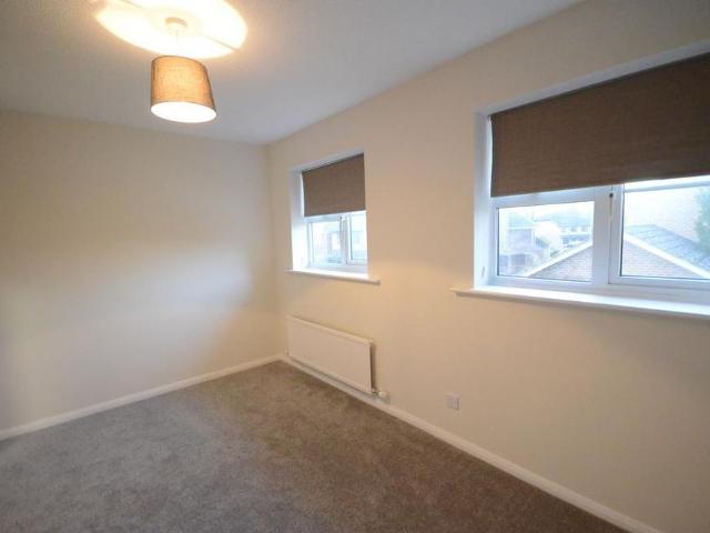 2 bedroom house to rent